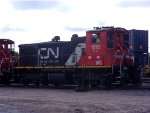 CN 1570